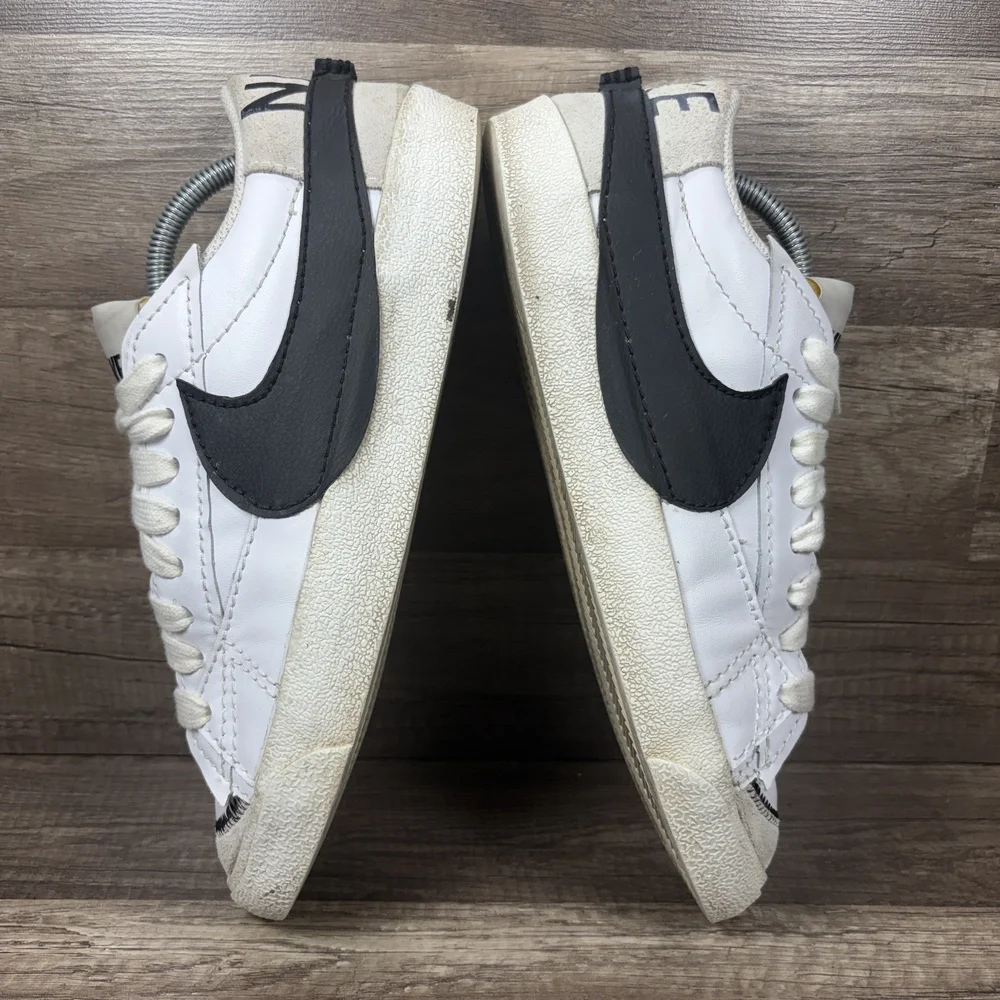 Nike Blazer Low 77 Jumbo White Black Mens US Size 10 EUR 44 DN2158-101 Sneakers